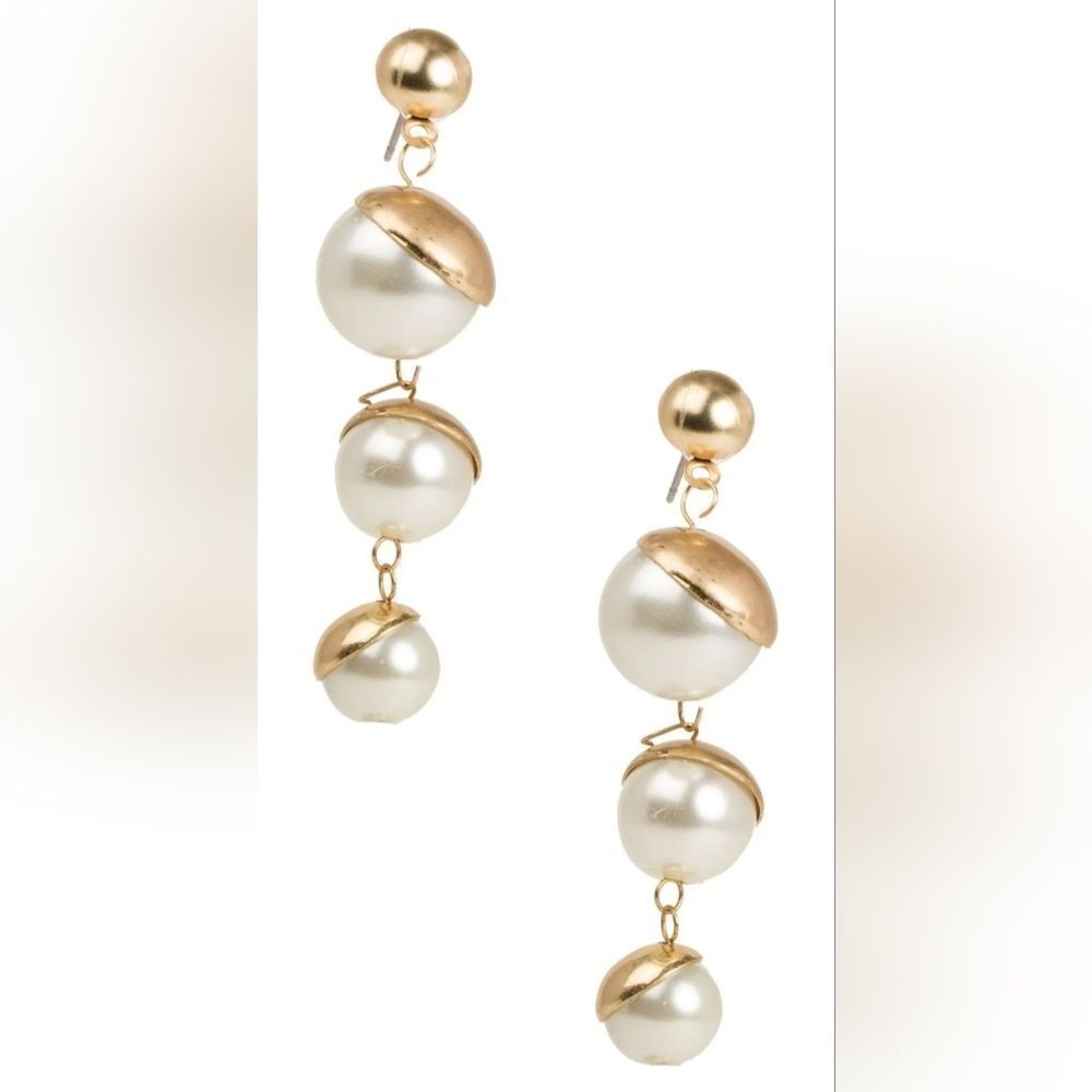 SAACHI Gold and Pearl Drop Earrings